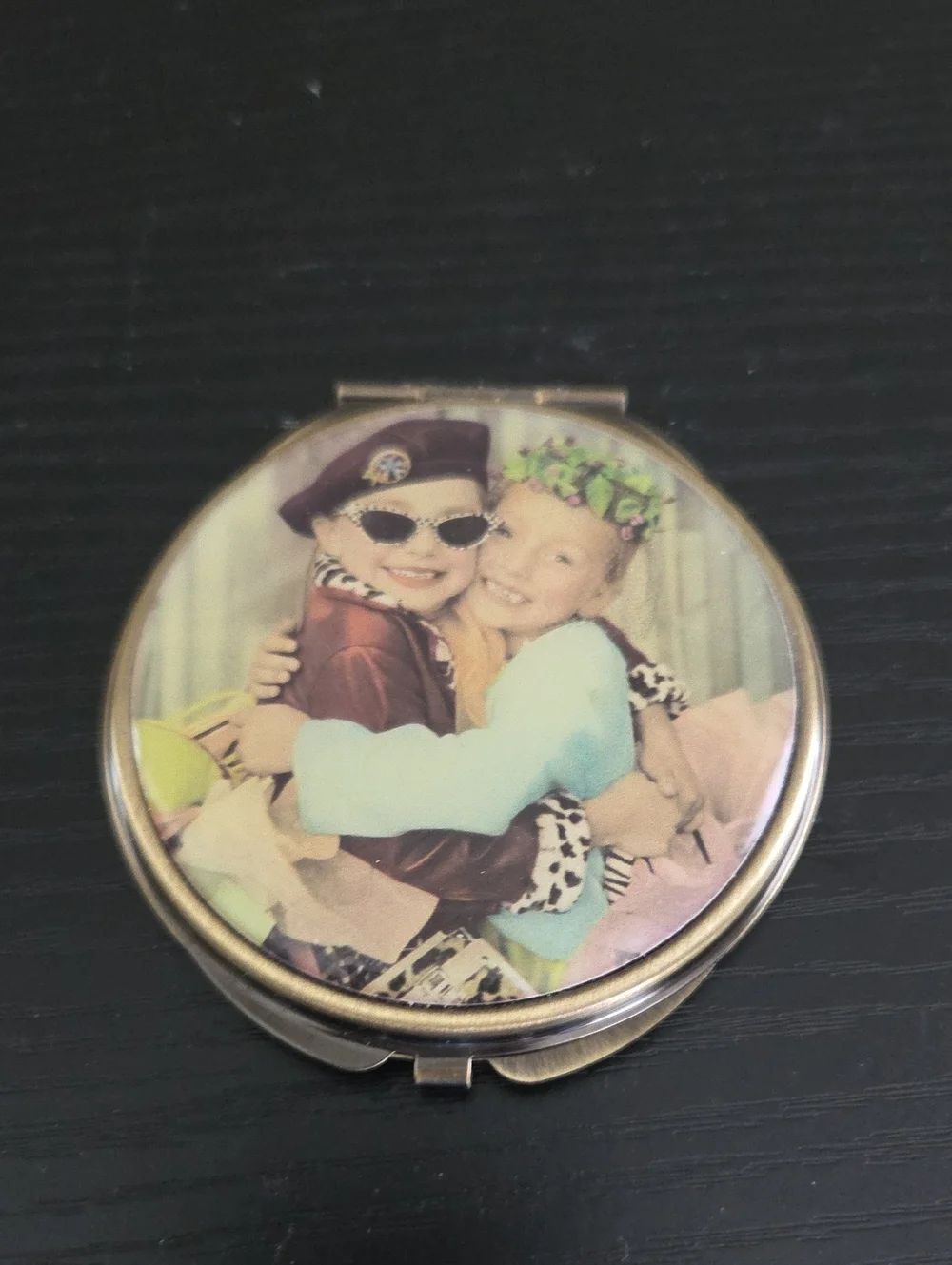 Vintage Photo Compact Mirror - Picture 1 of 5